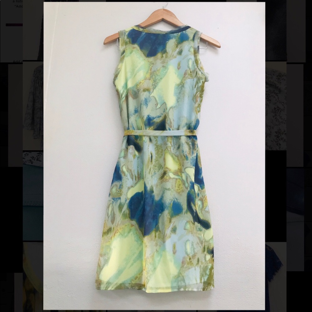 Vera Wang dress - Picture 2 of 4